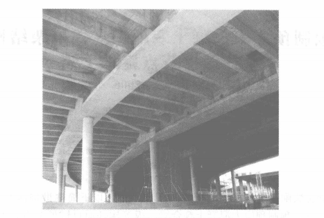 圖6 圓環(huán)形預應力梁效果圖